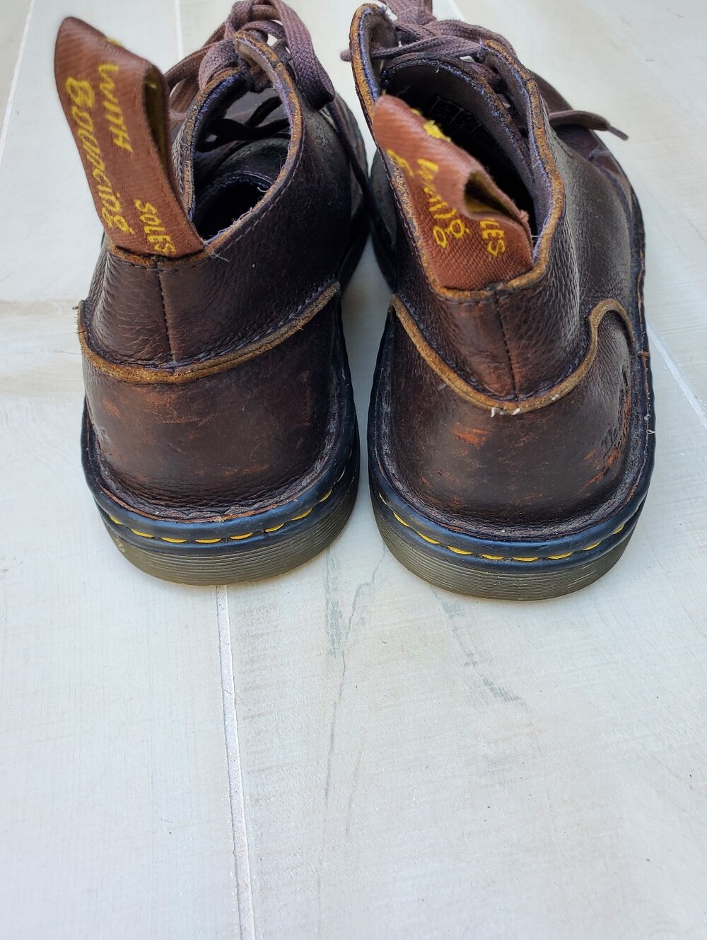 Dr Martens Sussex Leather Chukka Boots - Picture 4 of 7